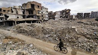 Lekli jsme se, že je to zase zpátky. Sýrie se dostává z následků vleklé občanské války. Jak těžké to bude? Lekli jsme se, že je to zase zpátky. Sýrie se dostává z následků vleklé občanské války. Jak těžké to bude?