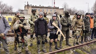 Strach před velkou válkou: Reportáž z východoukrajinského Mariupolu před ruským útokem