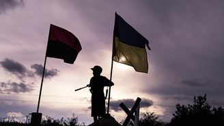 Ukrajina rok poté. Unikátní fotografie, reportáže a komentáře ve speciálním vydání Reflexu o prvním roce války
