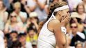 Petra Kvitová po porážce ruské tenistky Marie Šarapovové během finále žen ve Wimbledonu, 2. července 2011 Petra Kvitová po porážce ruské tenistky Marie Šarapovové během finále žen ve Wimbledonu, 2. července 2011