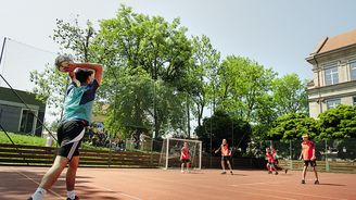 Gymnázium Jaroslava Seiferta: Škola, kde mají studenti hlas Gymnázium Jaroslava Seiferta: Škola, kde mají studenti hlas