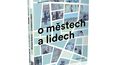 O MĚSTECH A LIDECH O inspirativních projektech nejmladší generace českých obroditelů veřejného prostoru a o jejich velmi netradičních podnikatelských (i nepodnikatelských) záměrech si můžete přečíst v knize naší někdejší recenzentky Michaely Hečkové s názvem O městech a lidech. Ženská, jež spolu s Ondřejem Kobzou dostala piana do ulic a Šesťák na Kulaťák (Pražané vědí), dokumentuje textem i obrazem třiatřicet zajímavých regionálních projektů, kulturních jader, díky nimž se nám žije líp. 