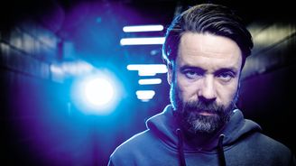 Neužil: Grázlovství má určitý půvab. Divák není blbej a pozná, když mu podlézáte Neužil: Grázlovství má určitý půvab. Divák není blbej a pozná, když mu podlézáte