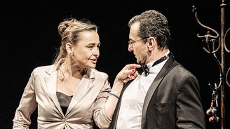 Hermína: Novinka v Činoherním klubu odhodí kostým melodramatu, aby odhalila metaforu neposkvrněné čistoty Hermína: Novinka v Činoherním klubu odhodí kostým melodramatu, aby odhalila metaforu neposkvrněné čistoty