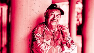 Never more té s kosou, co nám v jediném týdnu vzala silné literární hlasy – Dana Simmonse a Roba Granta Never more té s kosou, co nám v jediném týdnu vzala silné literární hlasy – Dana Simmonse a Roba Granta