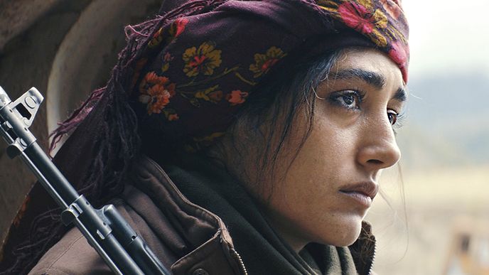 Golshifteh Farahaniová jako kurdská vojačka ve filmu Bojovnice slunce