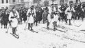 Boje v březnu 1939 probíhaly v krajně nepříznivém počasí.  V tomto případě musel maďarský průzkum nasadit lyže…