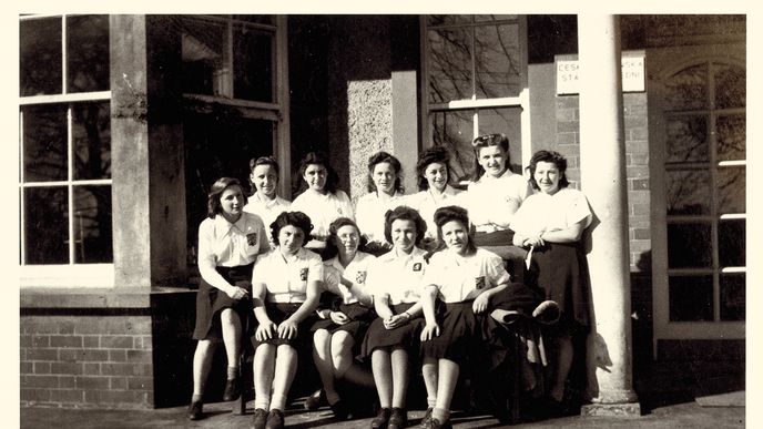 V československé státní škole ve Velké Británii vznikla přátelství na celý život V československé státní škole ve Velké Británii vznikla přátelství na celý život