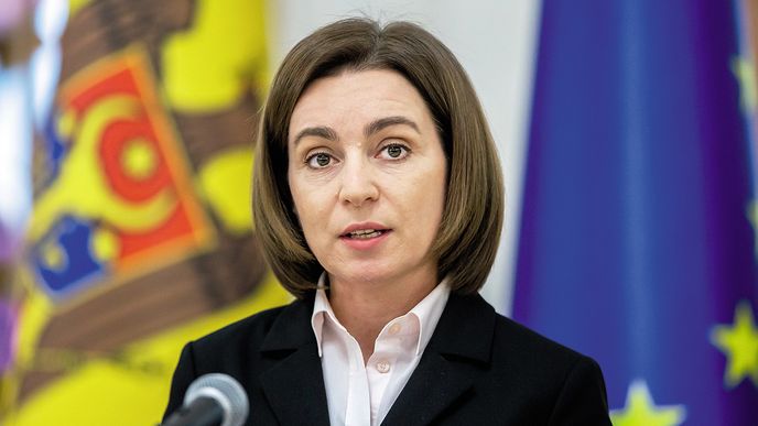 Moldavsko má v čele jasně prozápadní ženské duo – prezidentku Maiu Sandovou (na snímku) a premiérku Natalii Gavrilițovou