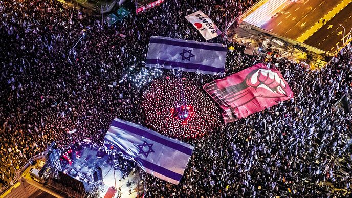 Izraelci se bouří proti plánu Netanjahuovy vlády na reformu soudnictví, která podle mnohých ohrožuje demokracii