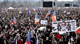 Co ukázala Letná? Jsme svědky něčeho unikátního a bude mít demonstrace dopad na vládní koalici? Co ukázala Letná? Jsme svědky něčeho unikátního a bude mít demonstrace dopad na vládní koalici?