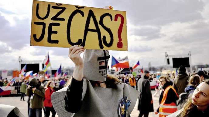 Demonstrace spolku Milion chvilek v Praze na Letné 21. března 2026 Demonstrace spolku Milion chvilek v Praze na Letné 21. března 2026