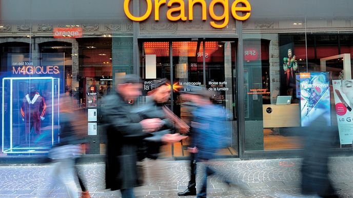 Rizikové povolání. Podmínky ve francouzské telekomunikační firmě Orange dovedly k sebevraždám už desítky zaměstnanců.