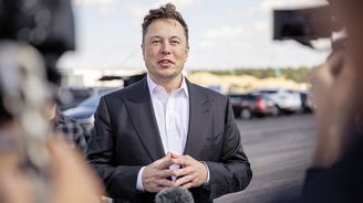 Elon Musk vyráží do Hollywoodu: Kontroverzní šéf Tesly a SpaceX chce proniknout do zábavního průmyslu