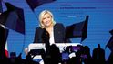 Marine Le Penová se snaží, má nejrozsáhlejší kampaň, ale opět to nebude stačit