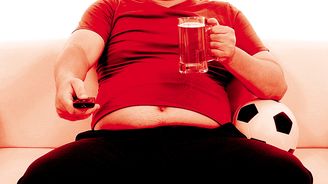 Never more chytrákům, kteří nadávají na českou kinematografii, i když v kině byli naposledy na Pelíšcích Never more chytrákům, kteří nadávají na českou kinematografii, i když v kině byli naposledy na Pelíšcích