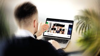 Kurz pro alfa samce aneb Natrénovat sebevědomí, vytunit Instagram a dát holkám najevo, kdo je tady borec Kurz pro alfa samce aneb Natrénovat sebevědomí, vytunit Instagram a dát holkám najevo, kdo je tady borec