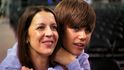 Matka zpěváka Justina Biebera Pattie Malletteová pomohla produkovat film Crescendo, s jehož pomocí teď shání peníze na protipotratové kampaně