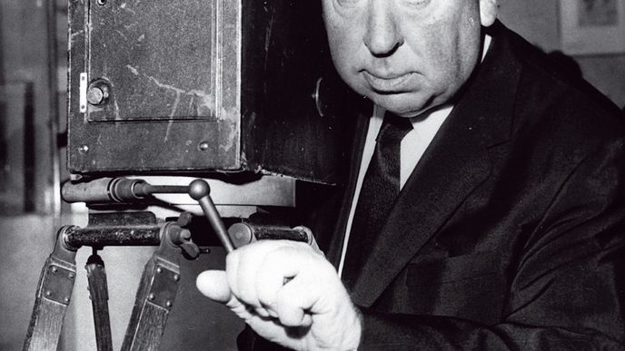 Takhle vypadal Alfred Hitchcock v roce 1964, kdy natočil proslulou  marnie s Kim Novakovou v hlavní roli