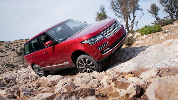 Range Rover – aristokrat vždy a všude, terén miluje stejně jako silnici