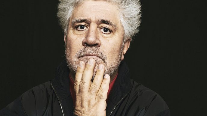 Reflex vyzpovídal v Cannes Pedra Almodóvara, režiséra, kterému film zachránil život