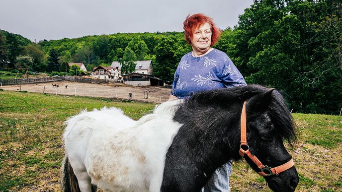 Paní Dagmar letos spoléhá na letní dětské tábory, které vláda už povolila. Jen netuší, za jakých podmínek se budou moct konat...