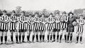 Československá liga vznikla v sezóně 1968/69, fotbalistky u nás ale prvně hrály už v roce 1934 v brněnských Židenicích
