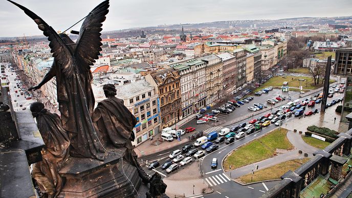 Pohled na magistrálu z budovy Národního muzea