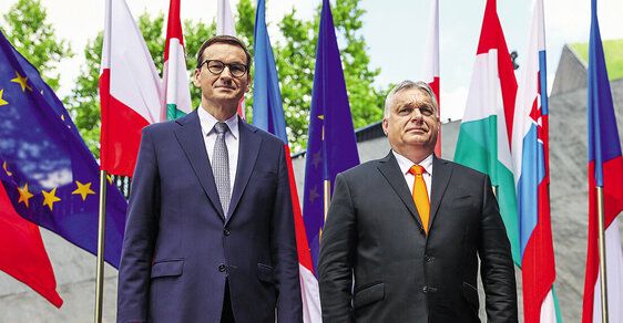 Premiéři Polska a Maďarska Morawiecki a Orbán