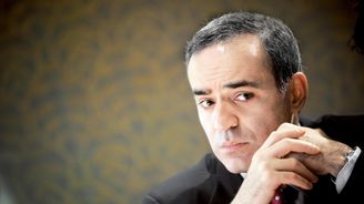 Fenomenální šachista Kasparov tvrdí, že Zeman byl zvolen prezidentem za ruské peníze