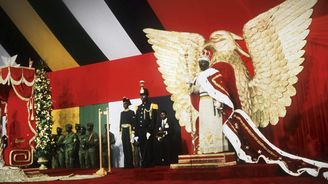 Jean-Bédel Bokassa: Bizarní diktátor, korunovaný císař a chráněnec Francouzů se narodil před sto lety