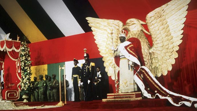 Africký diktátor, císař a třináctý apoštol s podezřelou lednicí