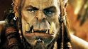 Číňani zachraňují Hollywood Producenti Warcraftu si oddechli. Vložili 160 miliónů dolarů do adaptace počítačové hry, jenže ve Spojených státech film za první víkend vydělal jenom 24 miliónů. V normálním světě je to na provaz. Na pomoc přispěchali Číňani – film tam vydělal 156 miliónů dolarů za prodloužený prázdninový víkend. Slušně se na film chodí v Rusku. Zdá se, že Hollywood začal natáčet na export. Zejména na ten východní.