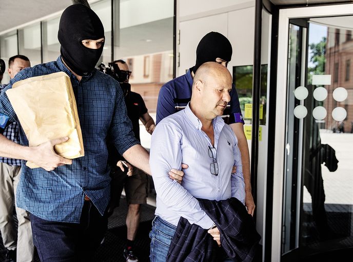 Policie zatýká náměstka primátora Petra Hlubučka