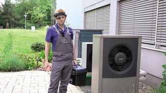 Univerzální opravář: Futuristické brýle nahradí zkušenosti i školení. Díky rozšířené realitě a řízení na dálku Univerzální opravář: Futuristické brýle nahradí zkušenosti i školení. Díky rozšířené realitě a řízení na dálku