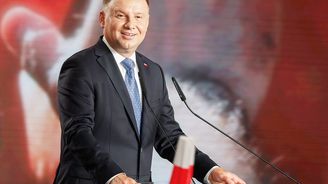 Čelní střet dvou světů: Polsko čeká napínavé finále prezidentských voleb