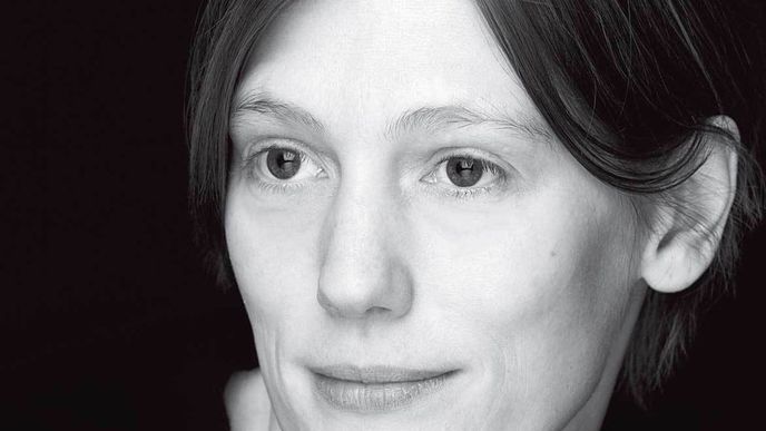 V roce 2008 získala Joanna Kavennová prestižní ORANGE PRIZE pro začínající autory
