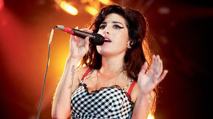 Film o Amy Winehouseové se stal hned po své premiéře historicky nej­úspěšnějším dokumentem v britských kinech. Překonal i pět let starý snímek o jezdci F1 Ayrtonu Sennovi, který rovněž natočil režisér Asif Kapadia. 