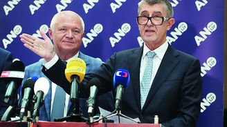 Rekonstrukce státu znovu známkuje a cejchuje aneb Úpadek protikorupčních iniciativ v Česku