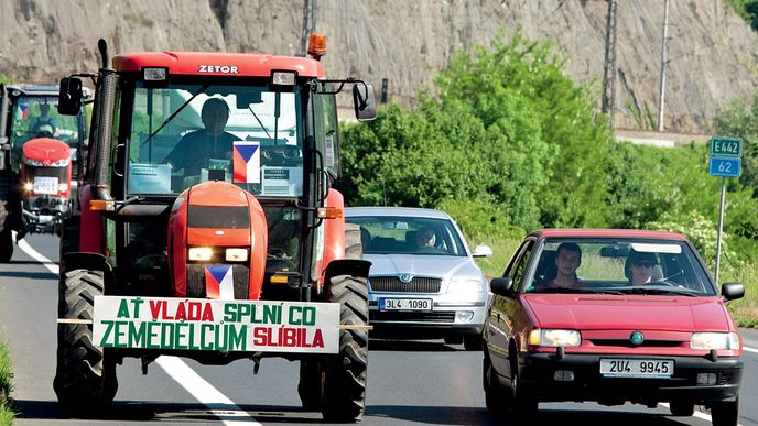 ¨Vláda splnila. Zemědělcům bude vracet  1,3 miliardy korun ročně.