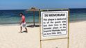 Část pláže kde došlo k vraždě 39 turistů. Těch pár desítek metrů čtverečních zůstává prázdných.