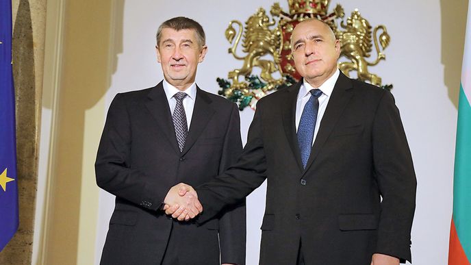 Český premiér Babiš a jeho bulharský protějšek Borisov: stejné funkce, jiná tvrzení 