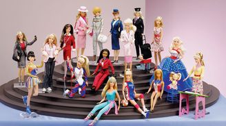 Popularita filmu Barbie oživila i diskusi, jak vznikla její předloha. Kdo je autorka slavné hračky?