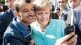 Merkelová chce selfíčko se zemanem!