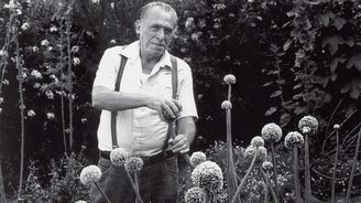 Charles Bukowski: Jeden z nejčtenějších a nejsprostších spisovatelů by oslavil stovku