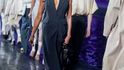 Naomi Campbellová předvádí pro značku Hugo Boss letošní jarní kolekci