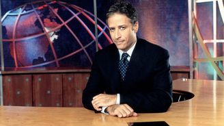 Satirik Jon Stewart po téměř 17 letech opouští The Daily Show