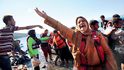 na osudu uprchlíků nehorázně vydělávají Turci, Řekové i Romové