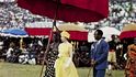 Panovnice při státní návštěvě Ghany v roce 1961