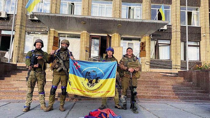 Kupjansk znovu v ukrajinských rukou